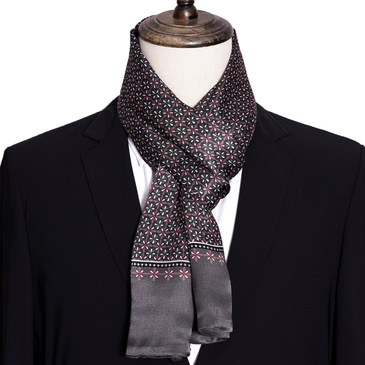Novo lenço de seda listrado ma - Men'S Accessories Premium avaliação e preço