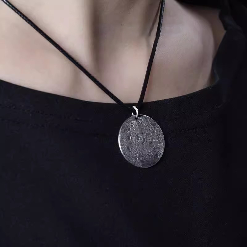 Estilo étnico lua pingente par - Men Accessories Ethnic avaliação e preço