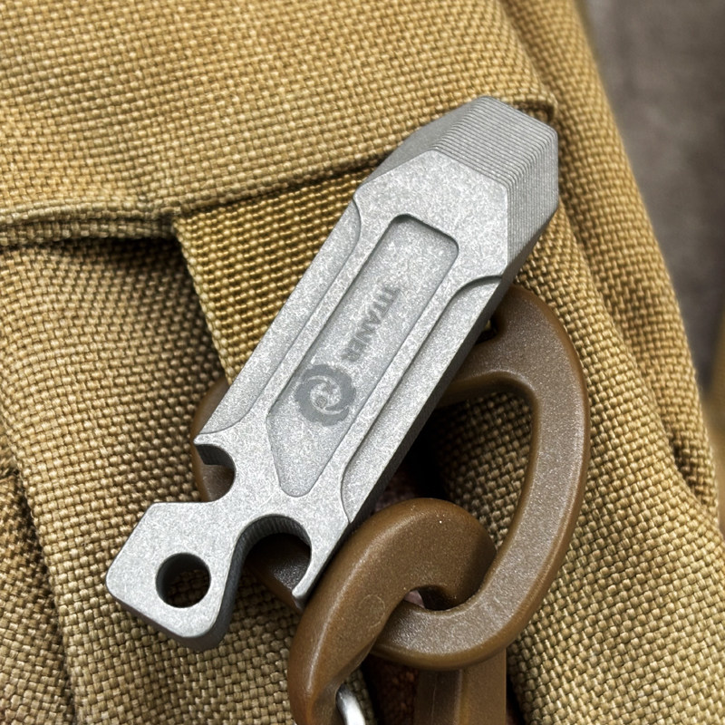 Ferramenta Multifuncional Port - Keychain Multi Tool avaliação e preço
