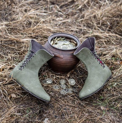 Sapato de couro medieval mascu - Medieval Men'S Accessories avaliação e preço